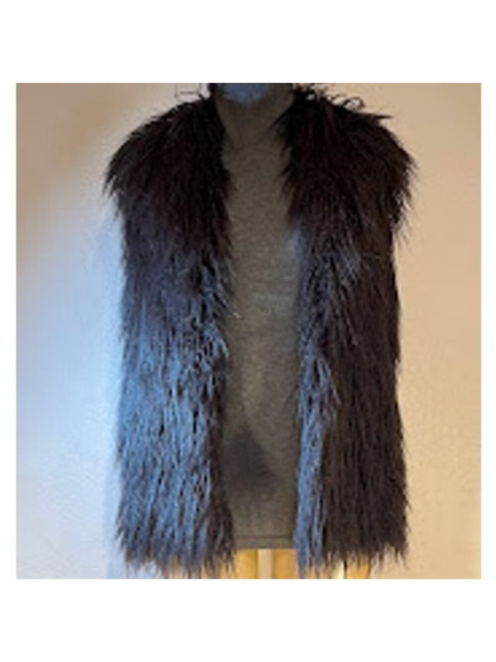 NWT HALSTON Dark Charcoal Faux Fur Vest! Perfect for the BoHo Gypsy look! - Picture 2 of 5